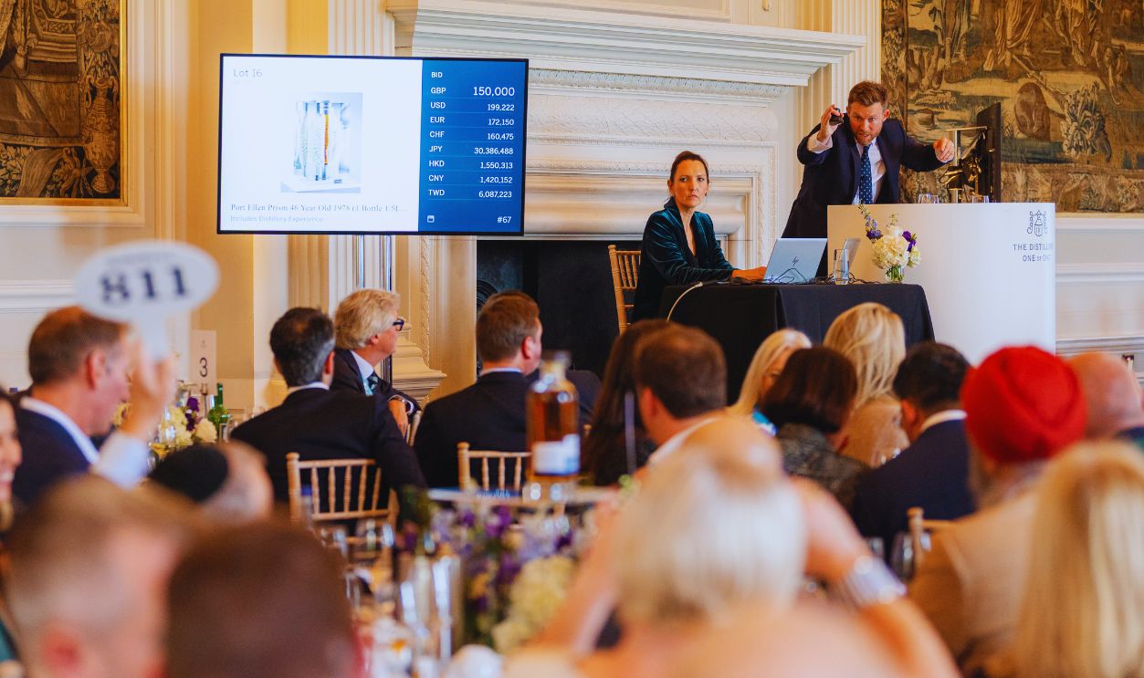 Gettyimages - 2240298557, The Distillers One Of One Charity Auction 2025 SOUTH QUEENSFERRY, SCOTLAND - OCTOBER 10: Jonny Fowle, Global Head of Whisky Sotheby's, 1st auctioneer speaks during the auction in partnership with Sotheby's on October 10, 2025 in Hopetoun House in South Queensferry 