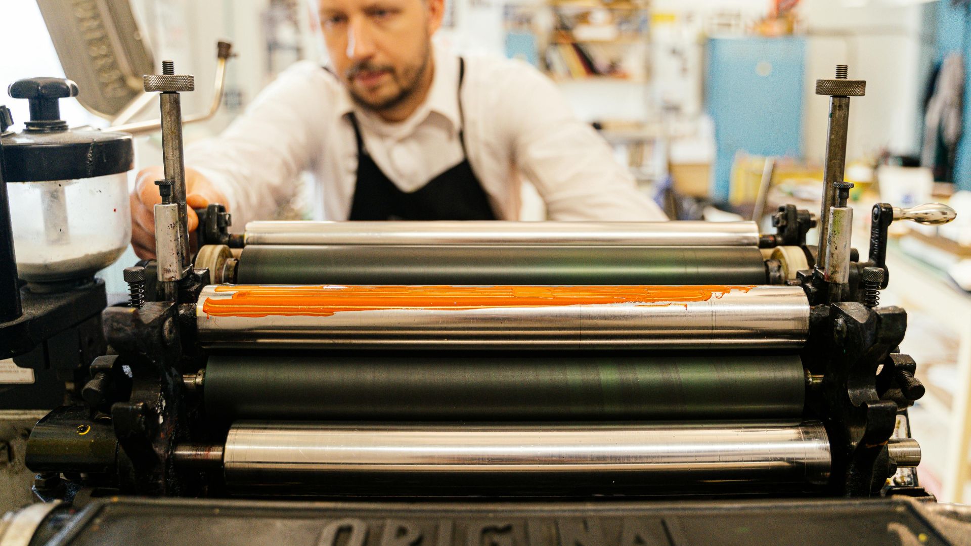 Antoni Shkraba Studio