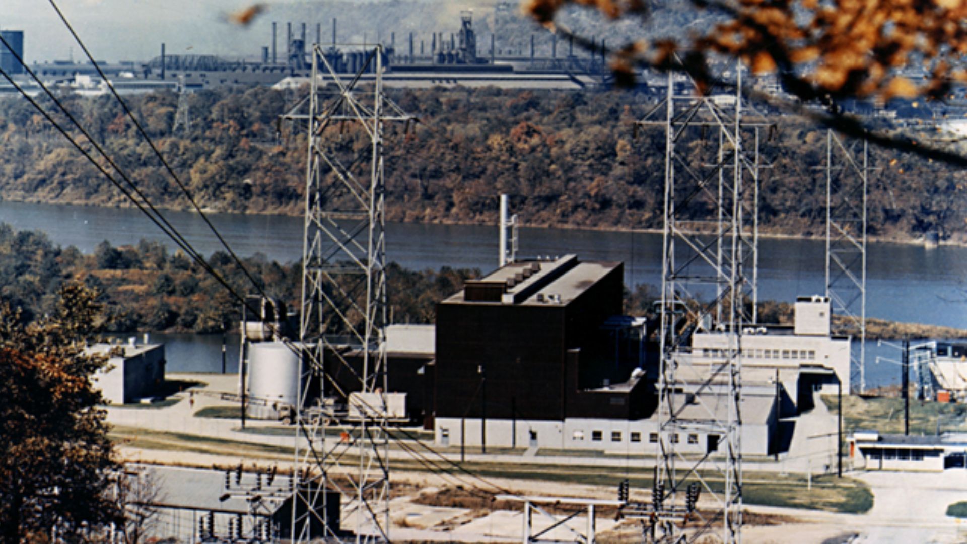 File:Shippingport Reactor.jpg