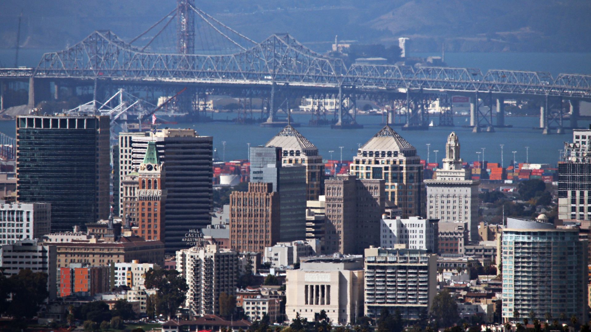 File:OAKLAND, CA, USA - Skyline and Bridge.JPG