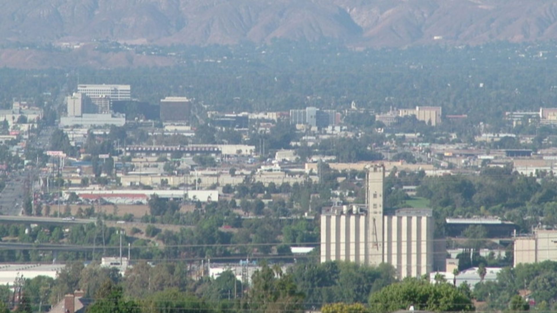 File:SanBernardinoCA Skyline.jpg