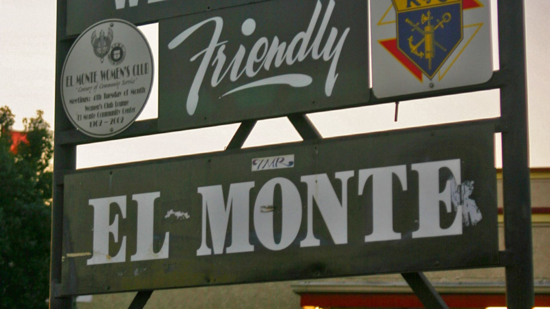 File:Friendly El Monte.jpg