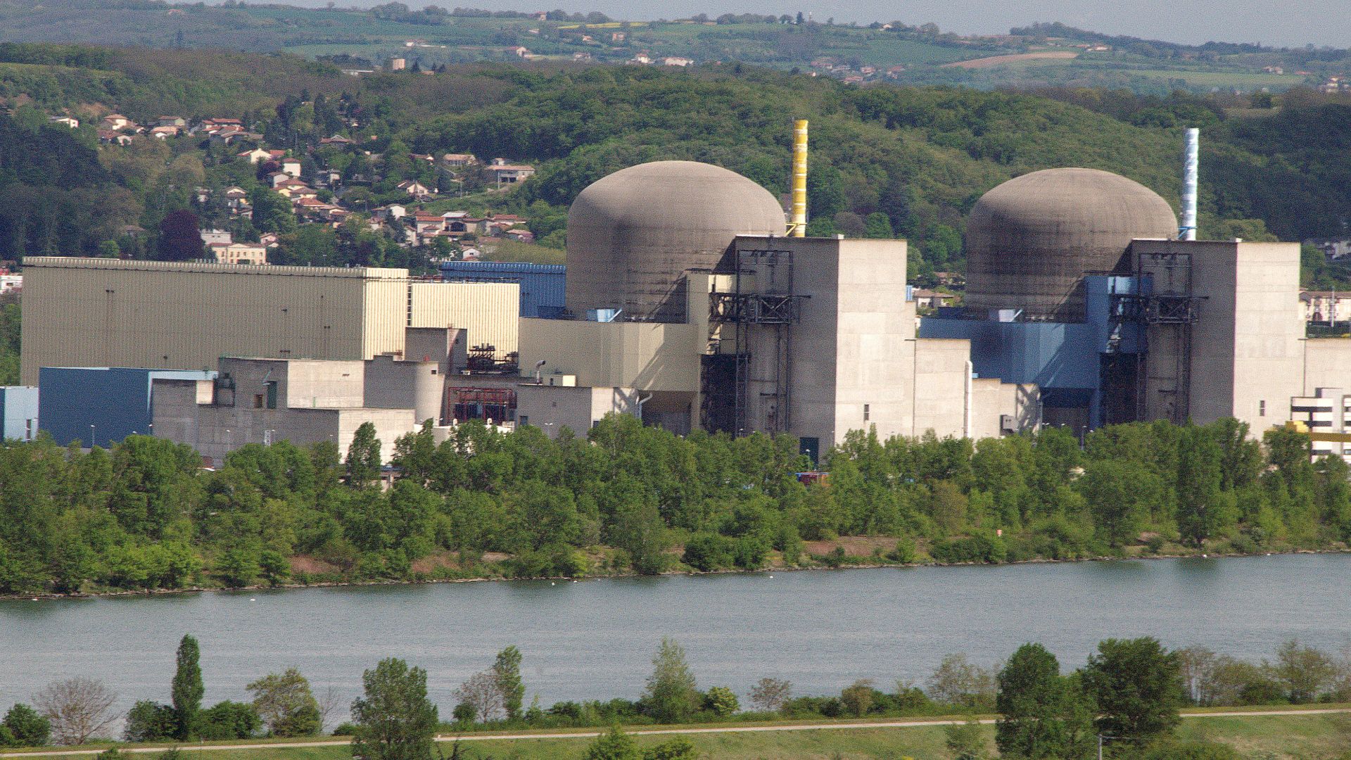 File:Centrale-nucléaire-de-saint-alban-1.jpg