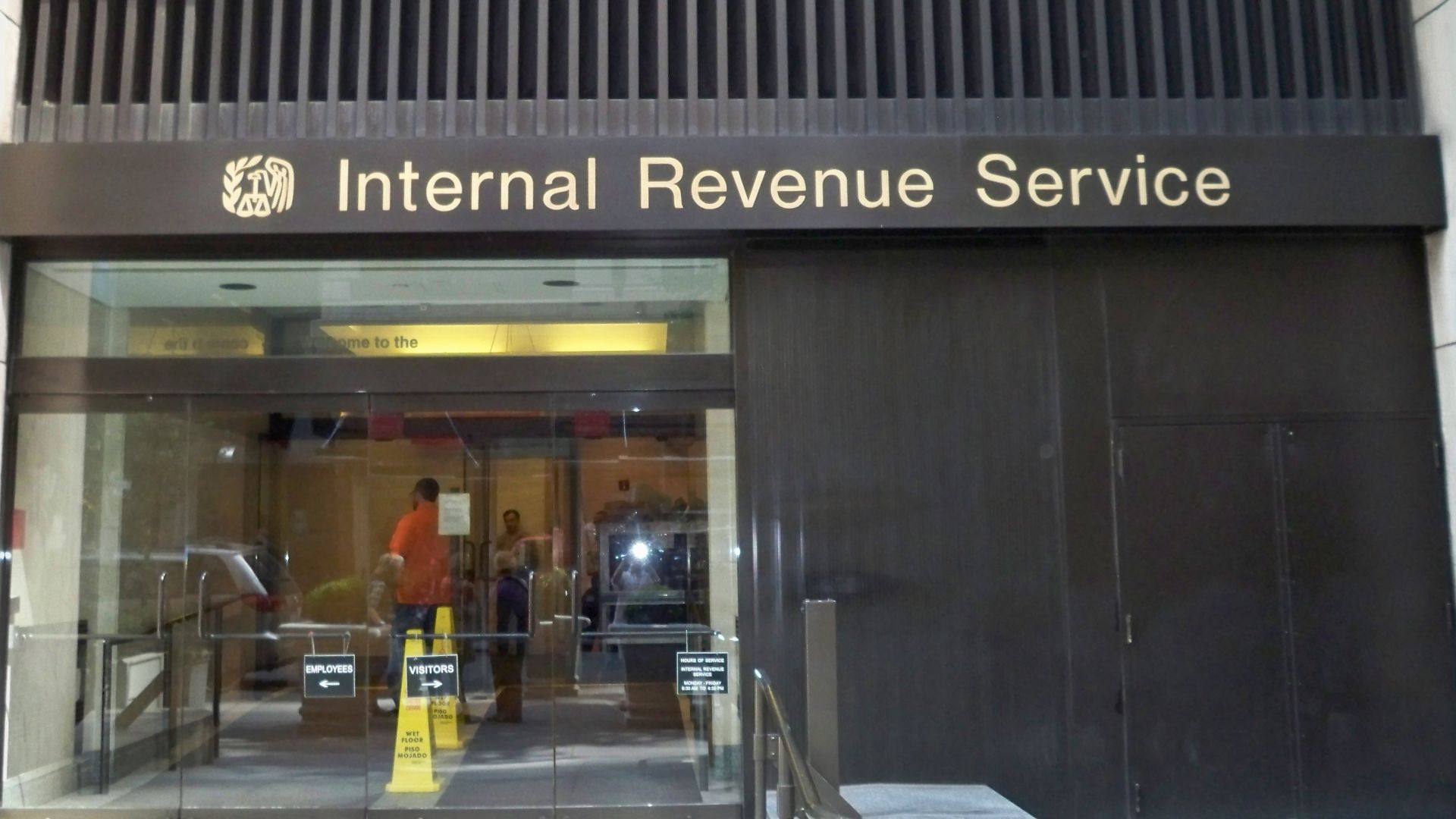 File:NYC IRS office by Matthew Bisanz.JPG