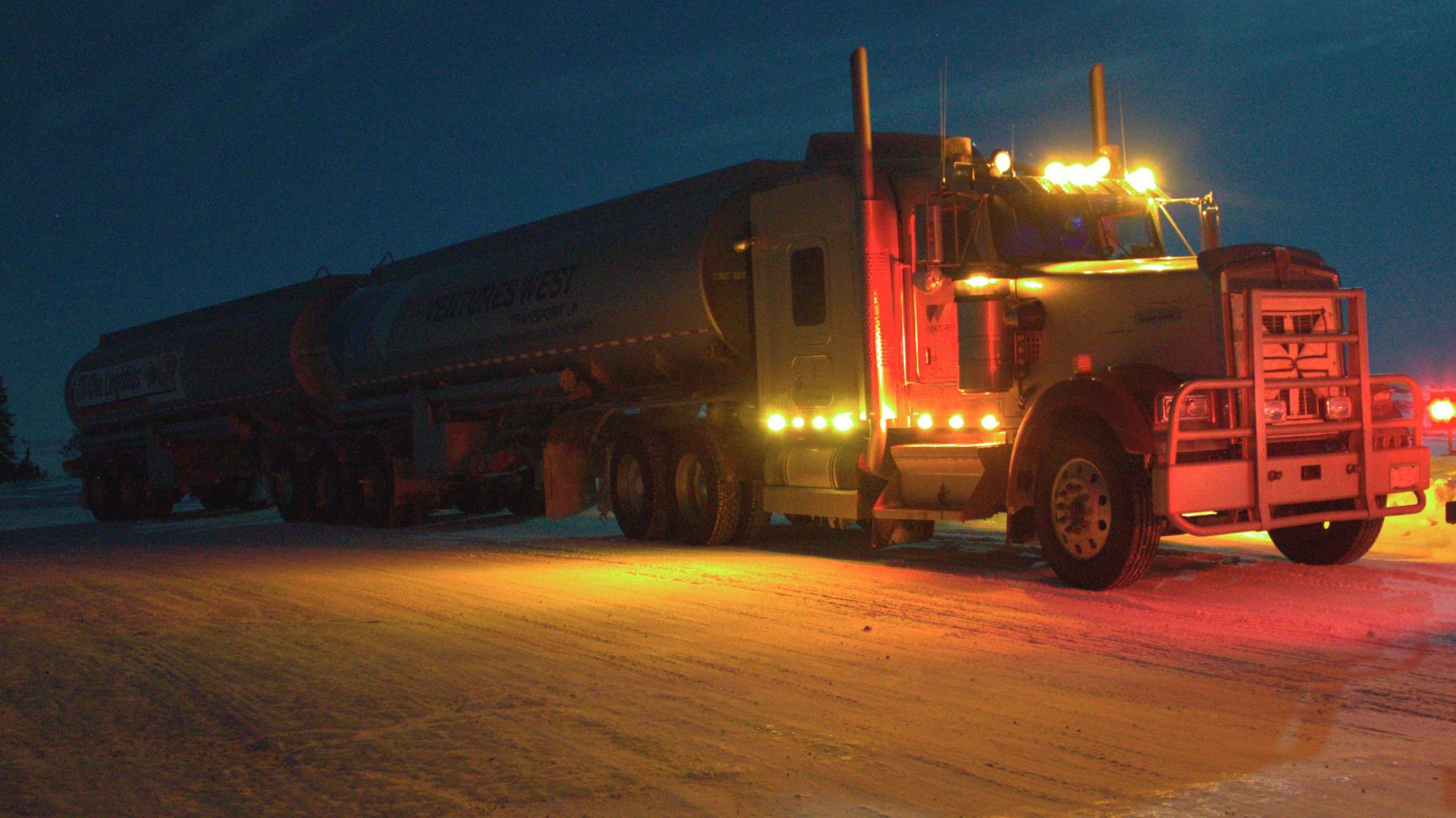 File:Truck shot Ice Road.jpg