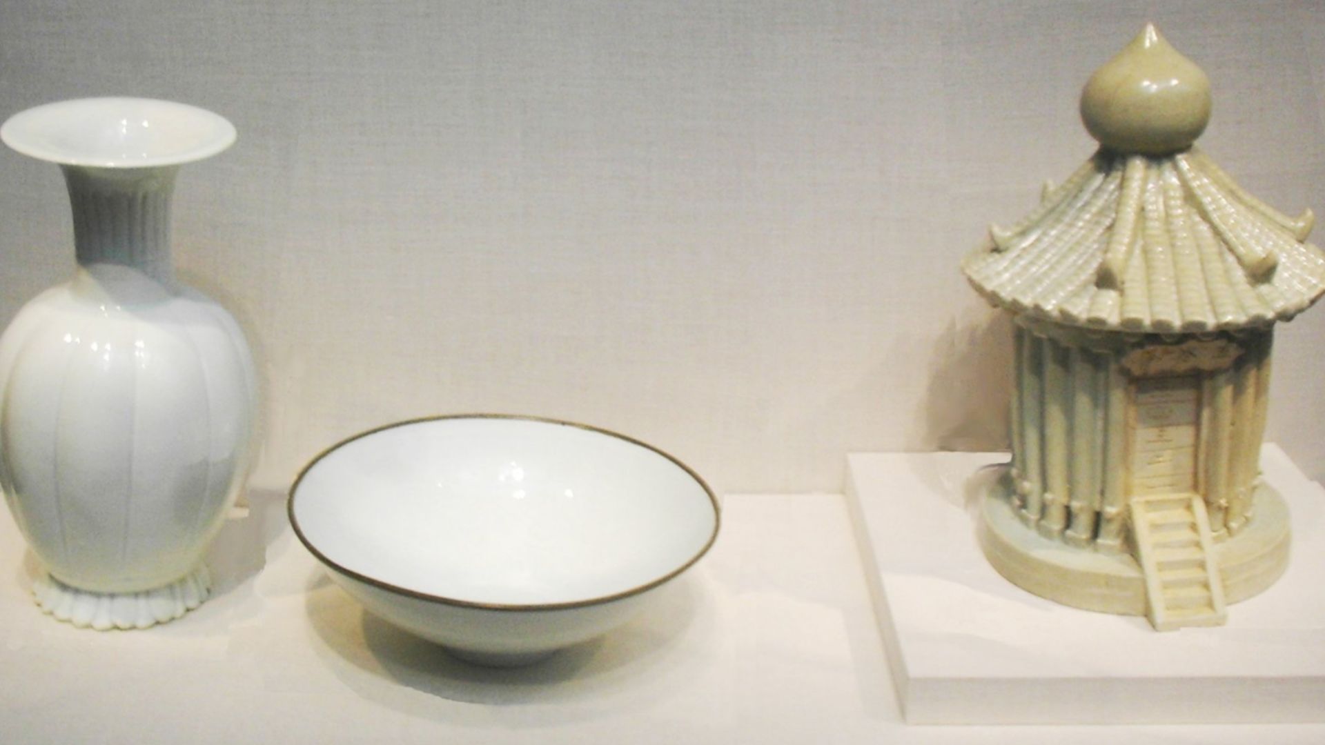 File:Song Dynasty Porcelain.jpg