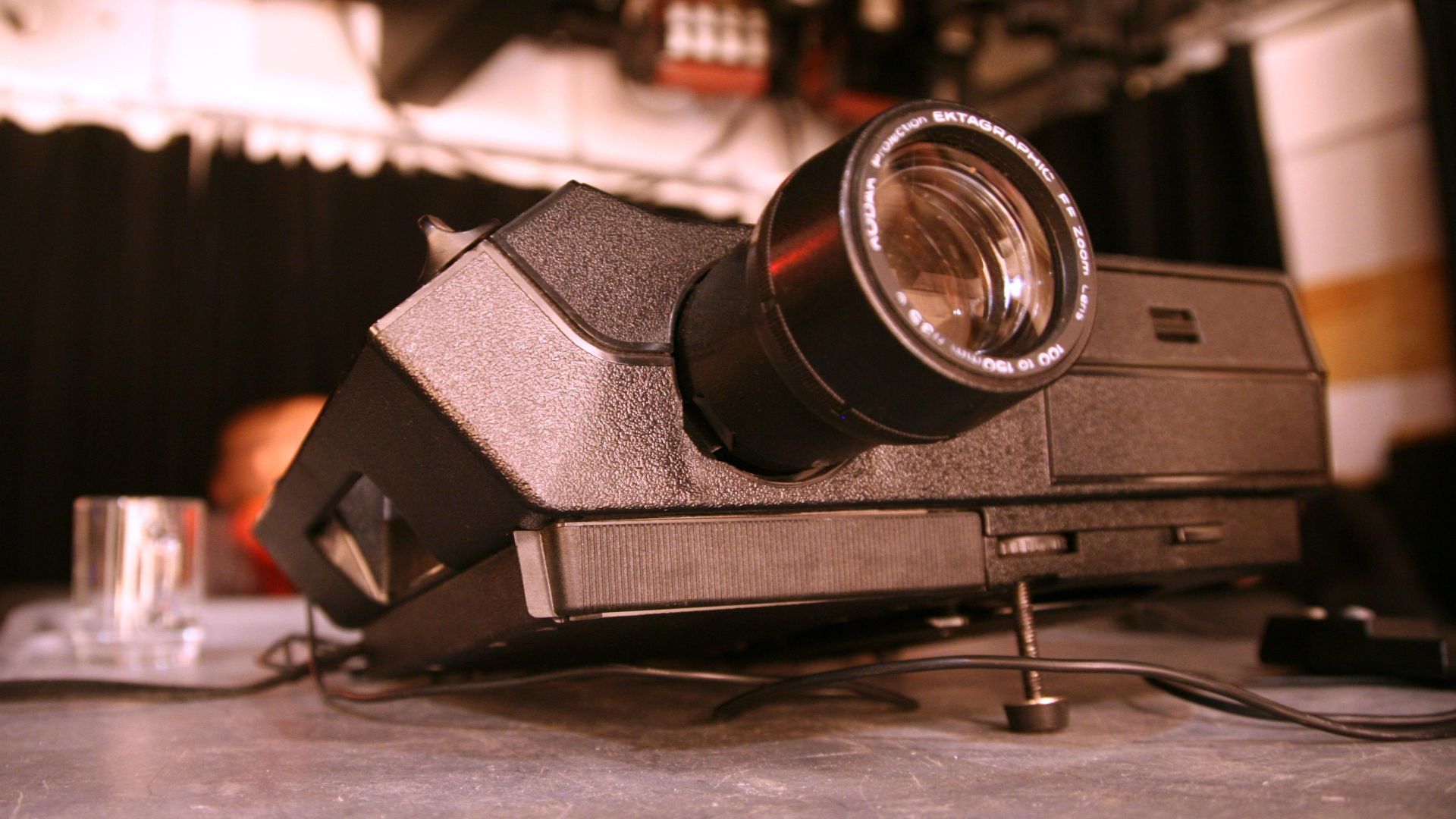 File:Kodak Carousel 5600 projector (2376822488).jpg