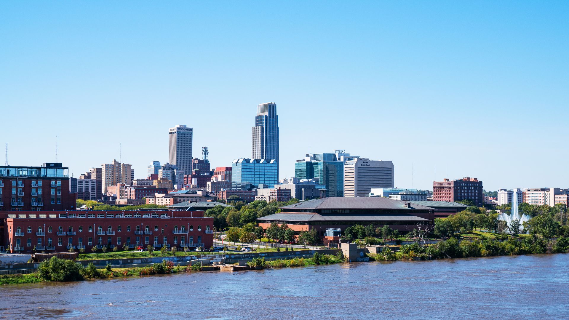 File:City of Omaha, Nebraska Skyline on the Missouri River (30899969517).jpg