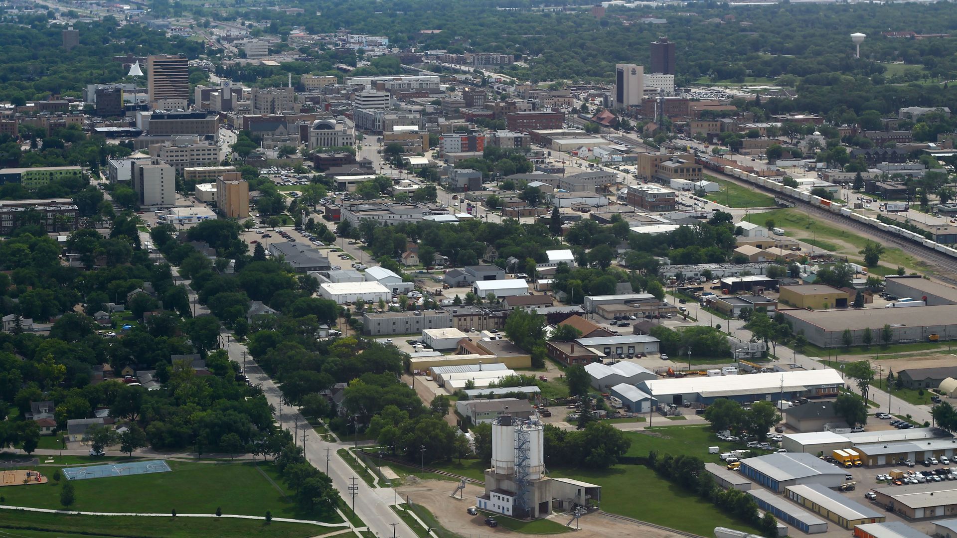 File:Downtown Fargo Aerial - Facing Southeast (51009704407).jpg