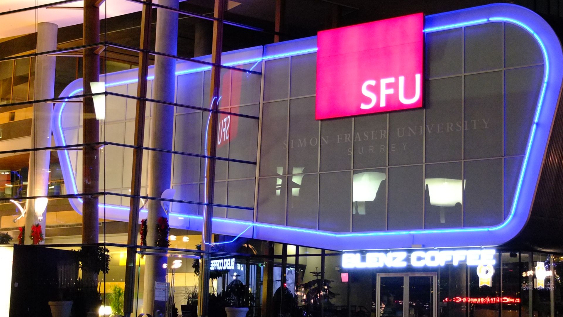 File:Simon Fraser University, Surrey, BC (8219626957).jpg