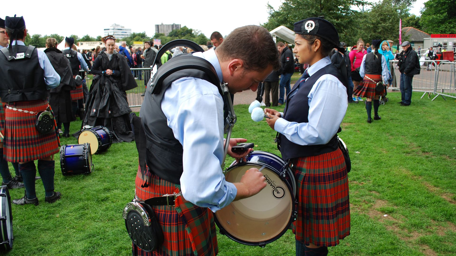 File:Simon Fraser University Pipe Band Drums (9538939823).jpg