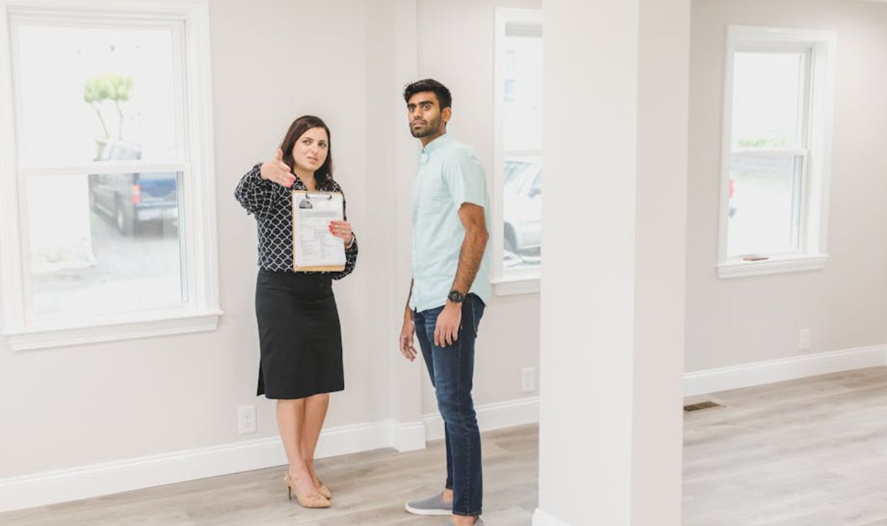 Untitled Design - 2025-12-18T093518.267