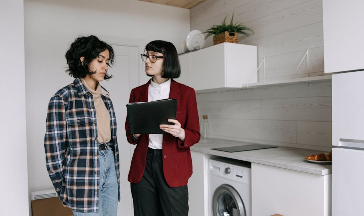 Untitled Design - 2025-12-19T163417.933