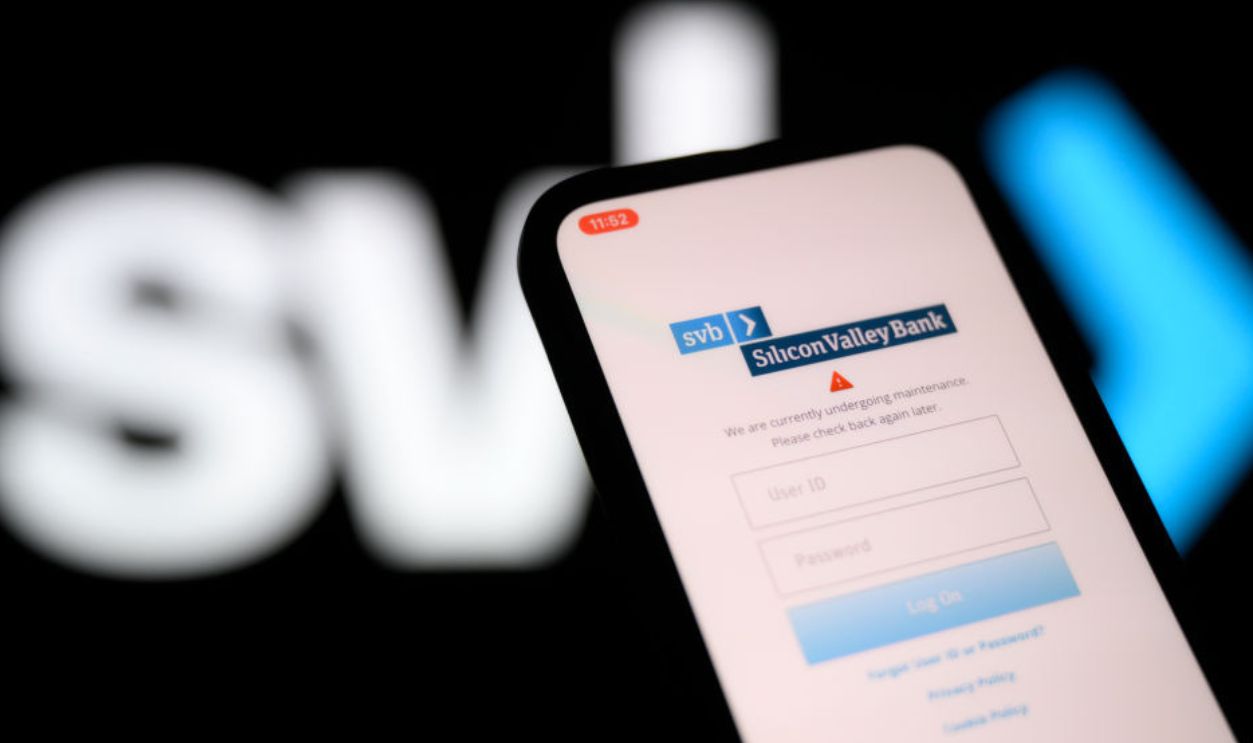 Banks Collapse In Wake Of Closing Of Silicon Valley Bank By Regulators