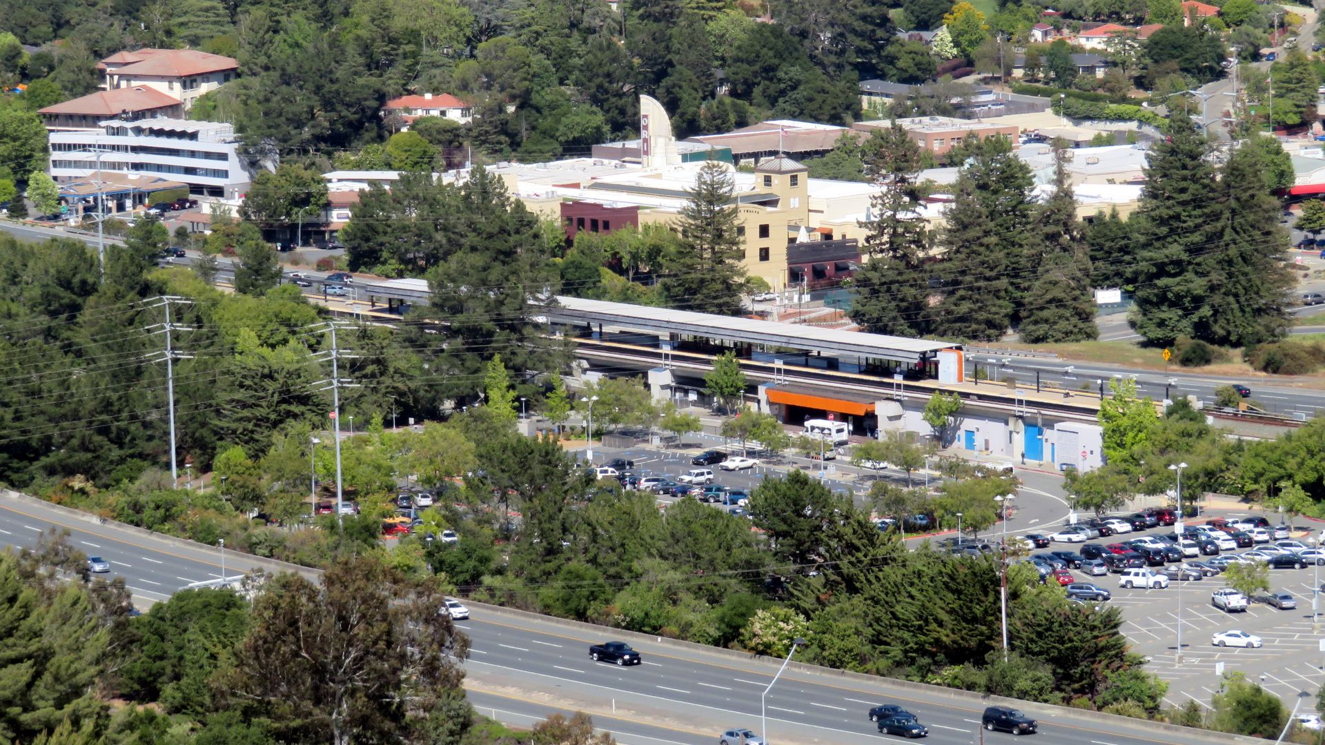 File:Orinda station from Siesta Valley Recreation Area, May 2018.JPG