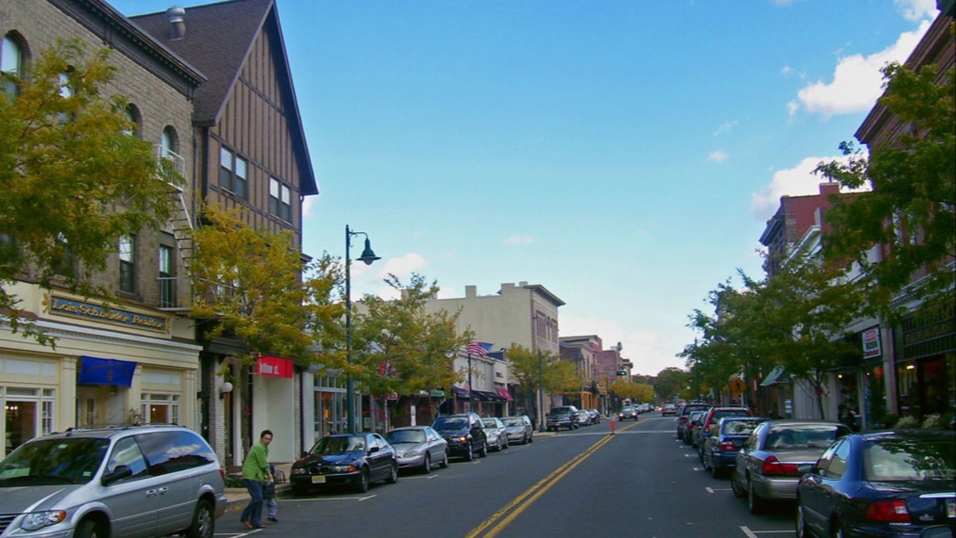 File:Downtown Summit, NJ.jpg