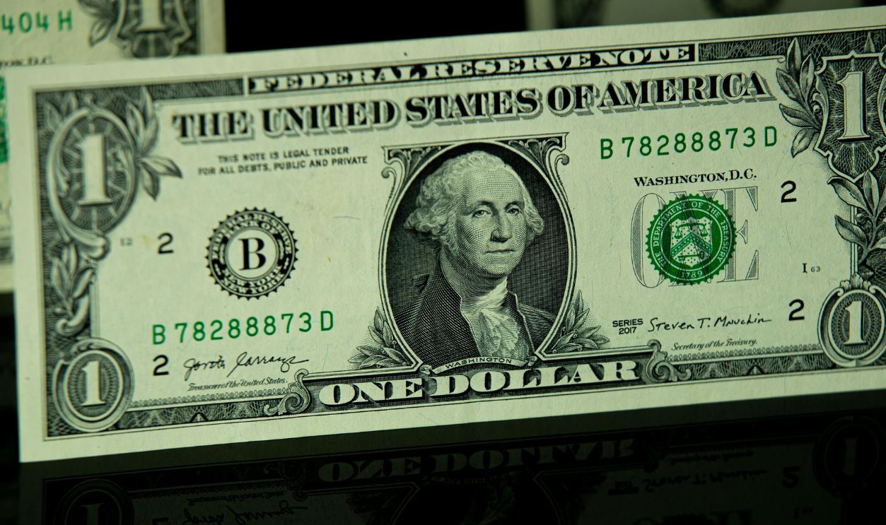 One dollar bill