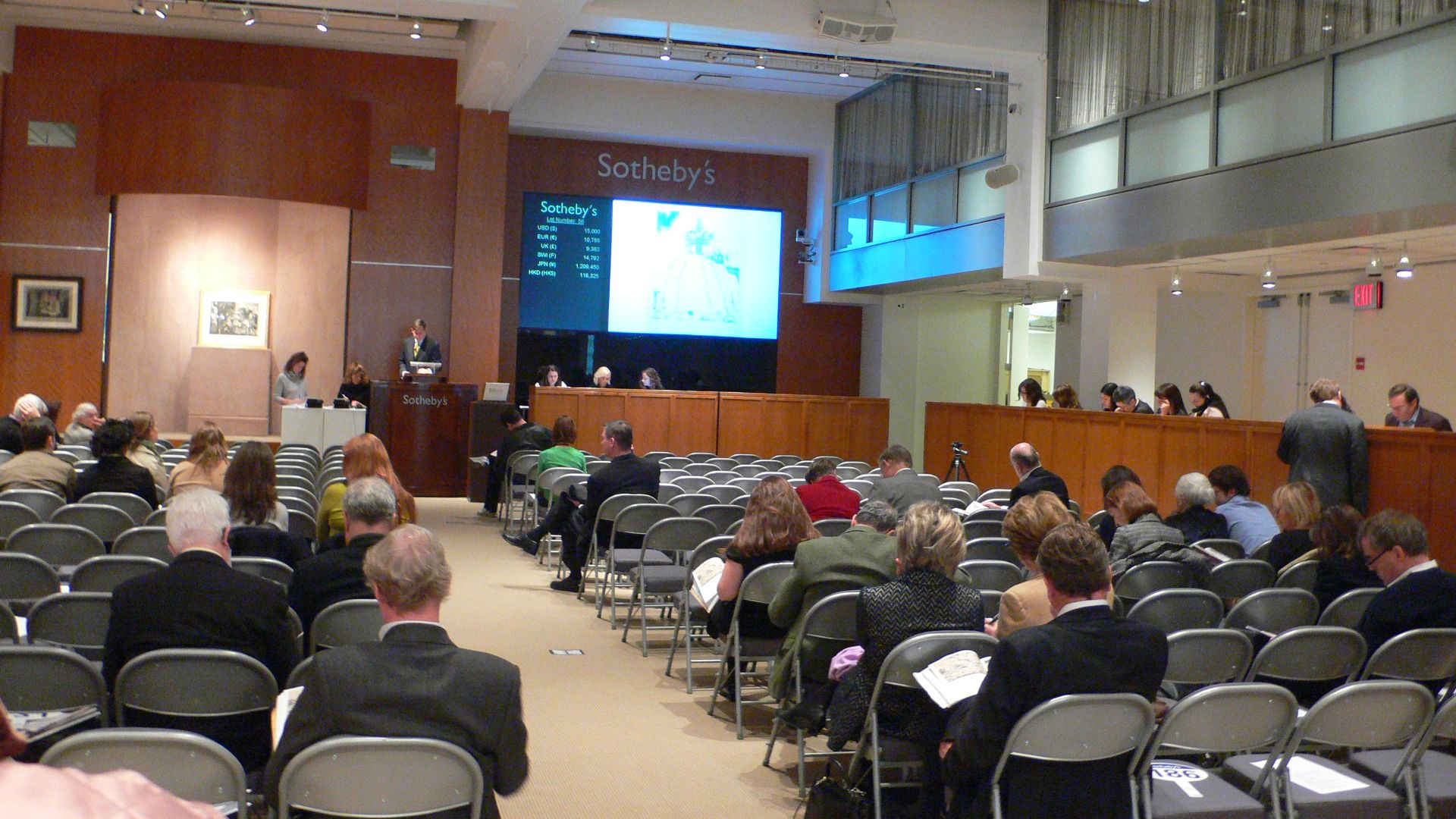 File:The auction hall at Sotheby's.jpg