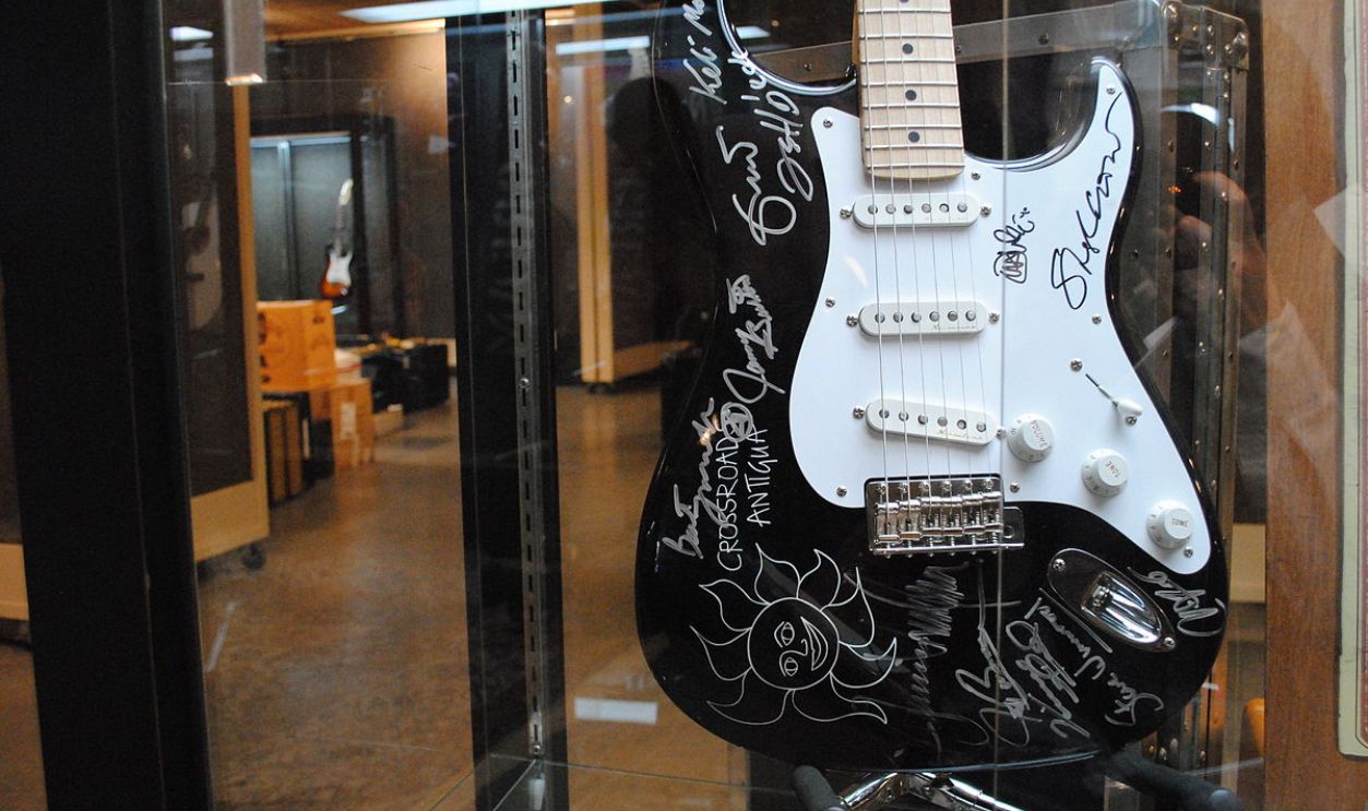 2007 Fender Stratocaster Guitar