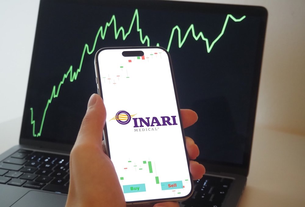 Inari Medical logo on a cellphone