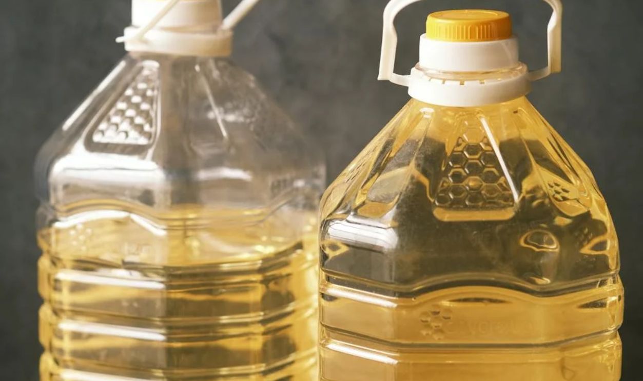 Large Containers Of Cooking Oil