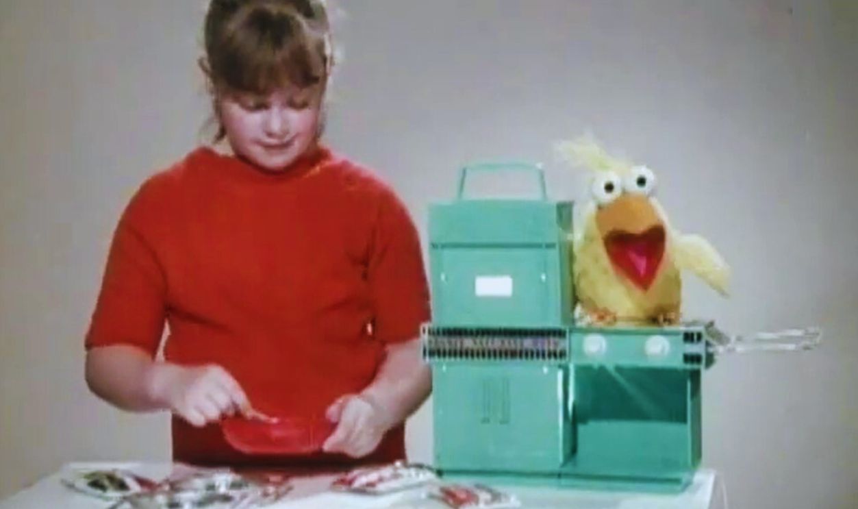 Kenner Easy-Bake Oven