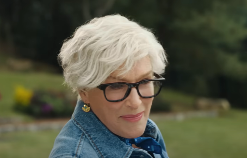 Booking.com: Book whoever you want to be (2024)