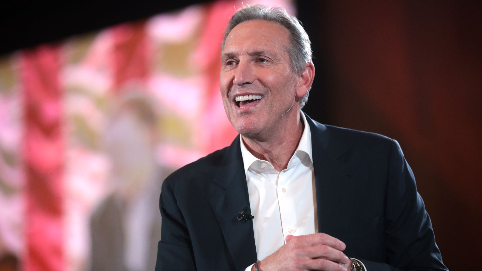File:Howard Schultz (46882709962).jpg