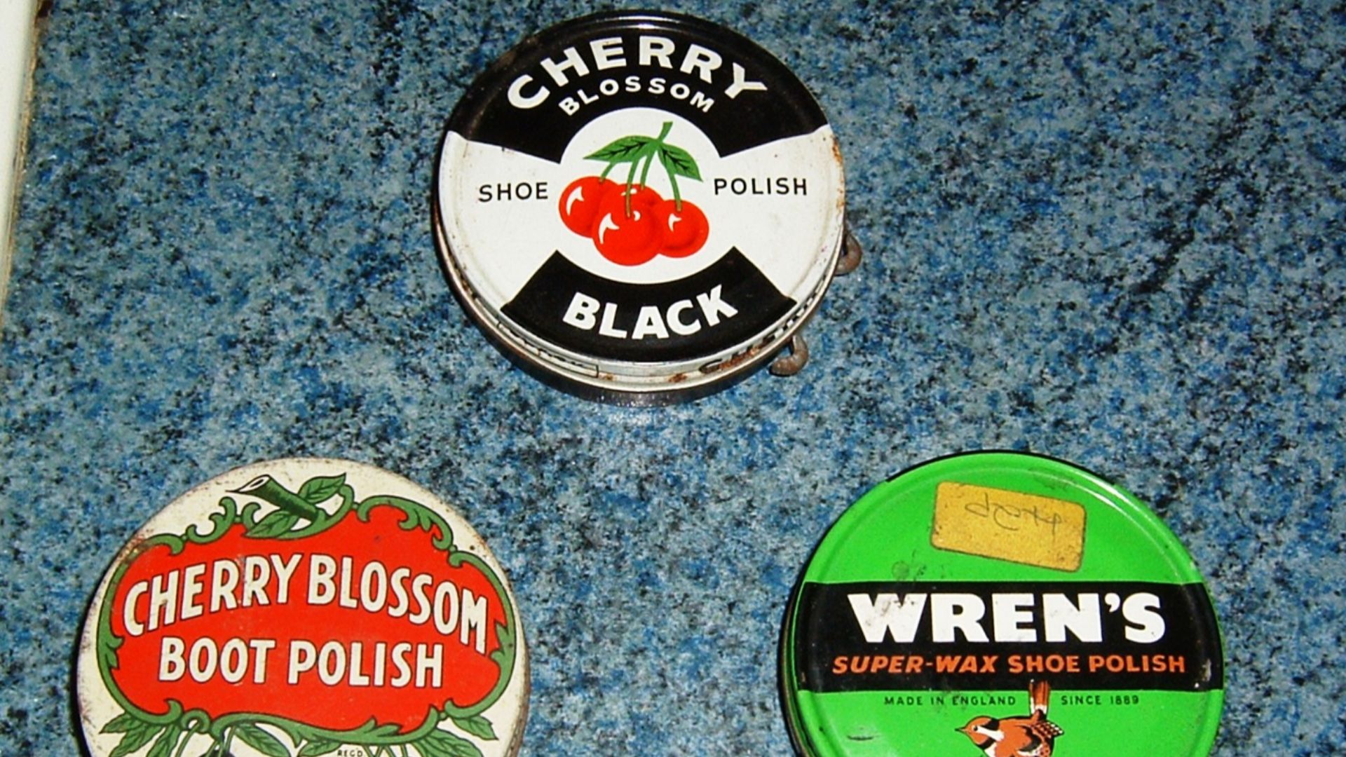 File:Three tins of shoe polish from the 1960s.jpg