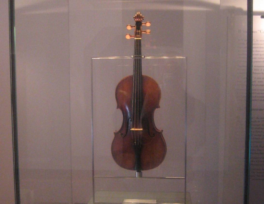 Guarneri Del Gesù Violin