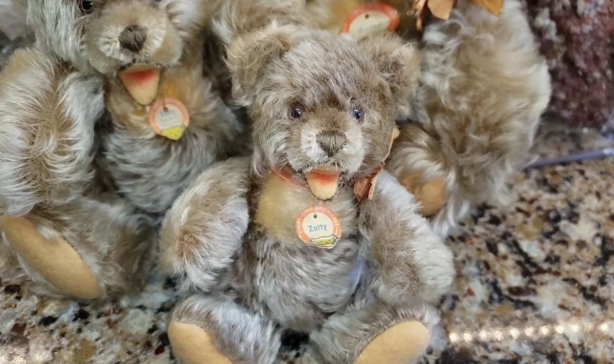 Vintage Steiff Teddy Bears