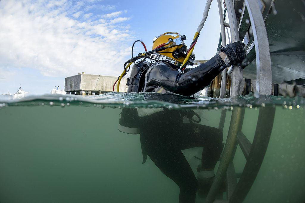 Joint Uct Diver Training 