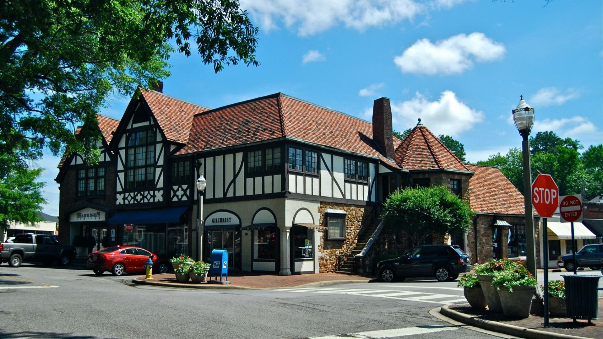 File:Mtn Brook Estates Bldg.jpg