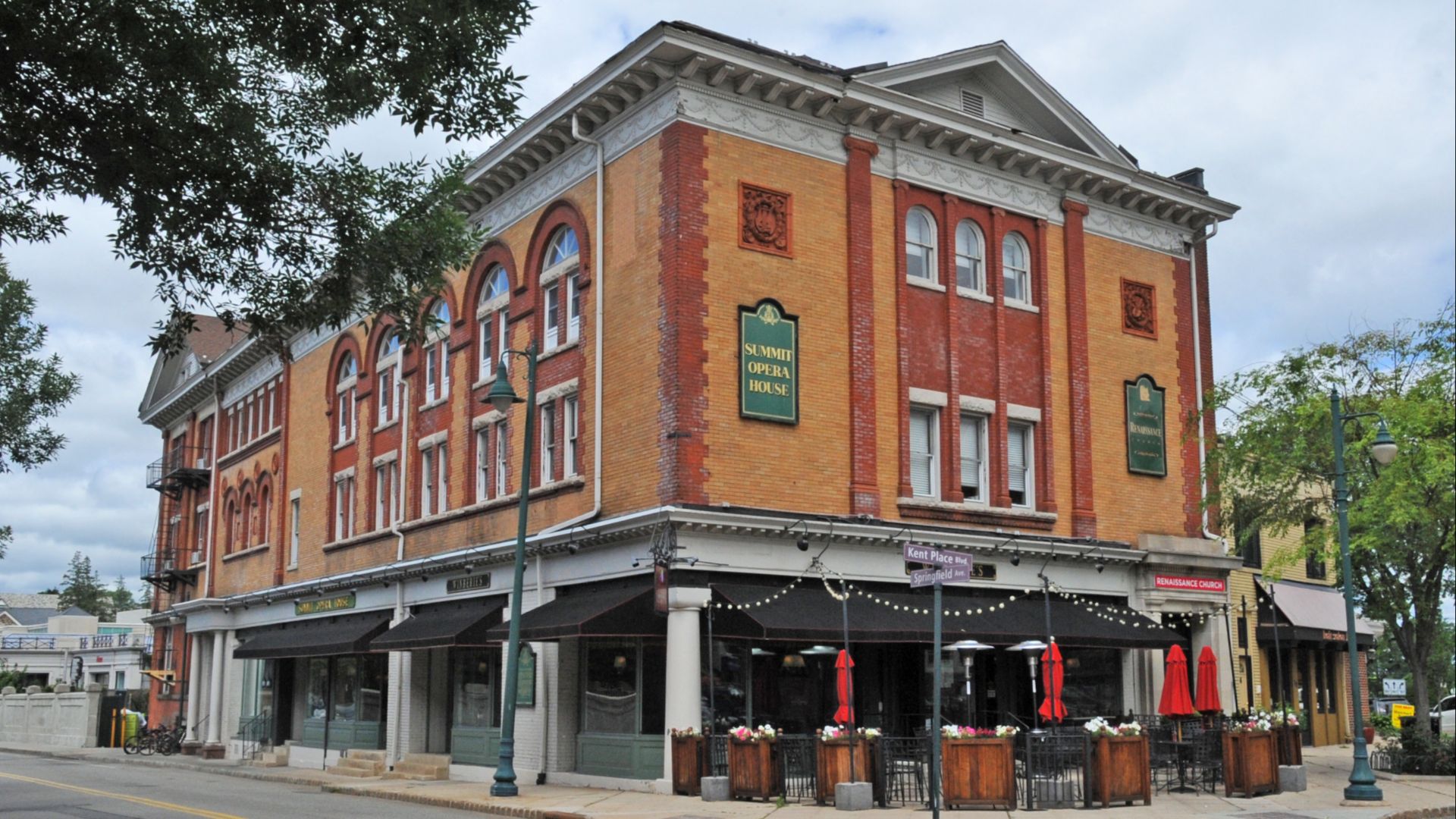 File:SUMMIT DOWNTOWN HISTORIC DISTRICT, UNION COUNTY.jpg