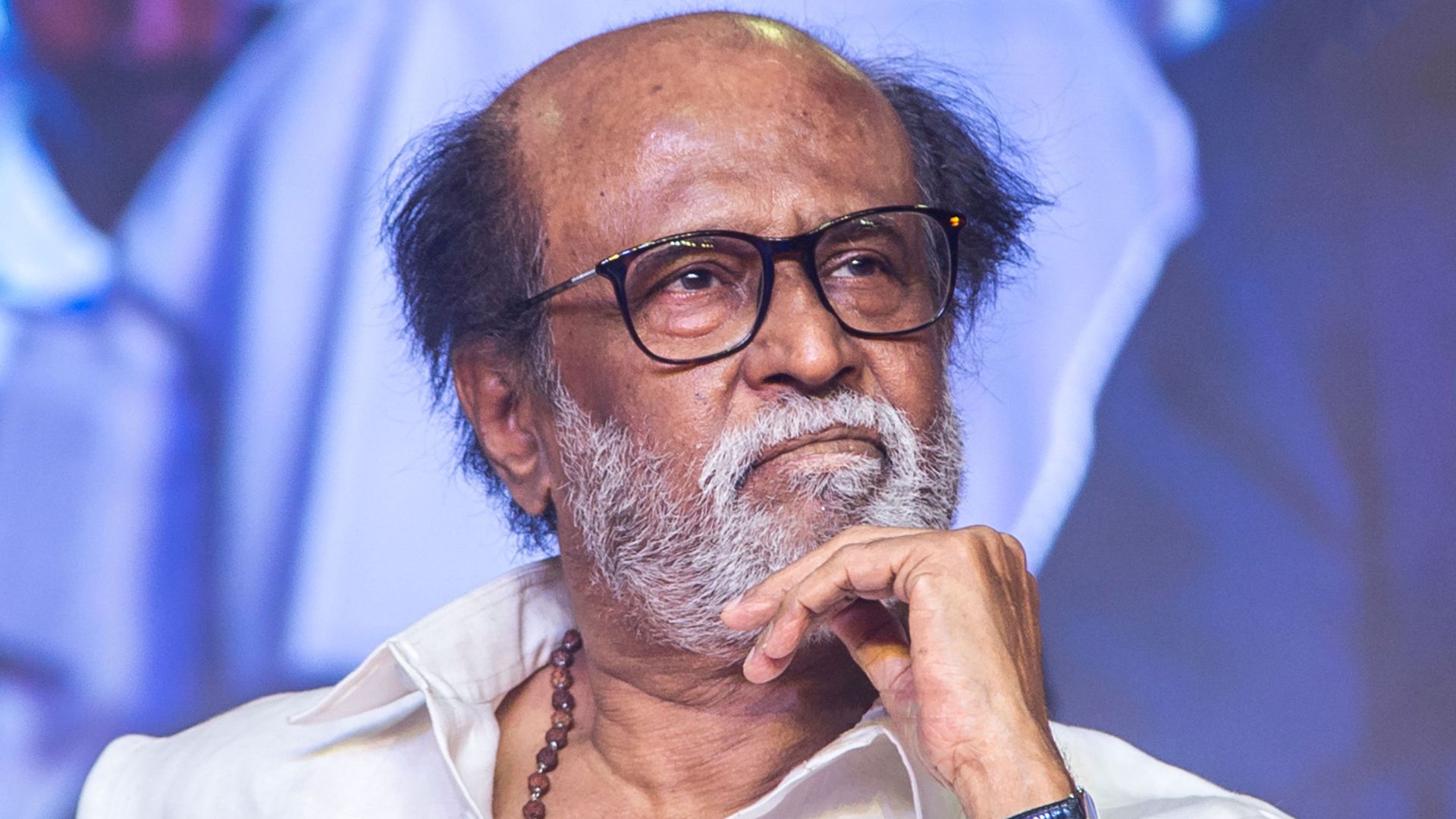 File:Rajinikanth at the Inauguration of MGR Statue 1.jpg