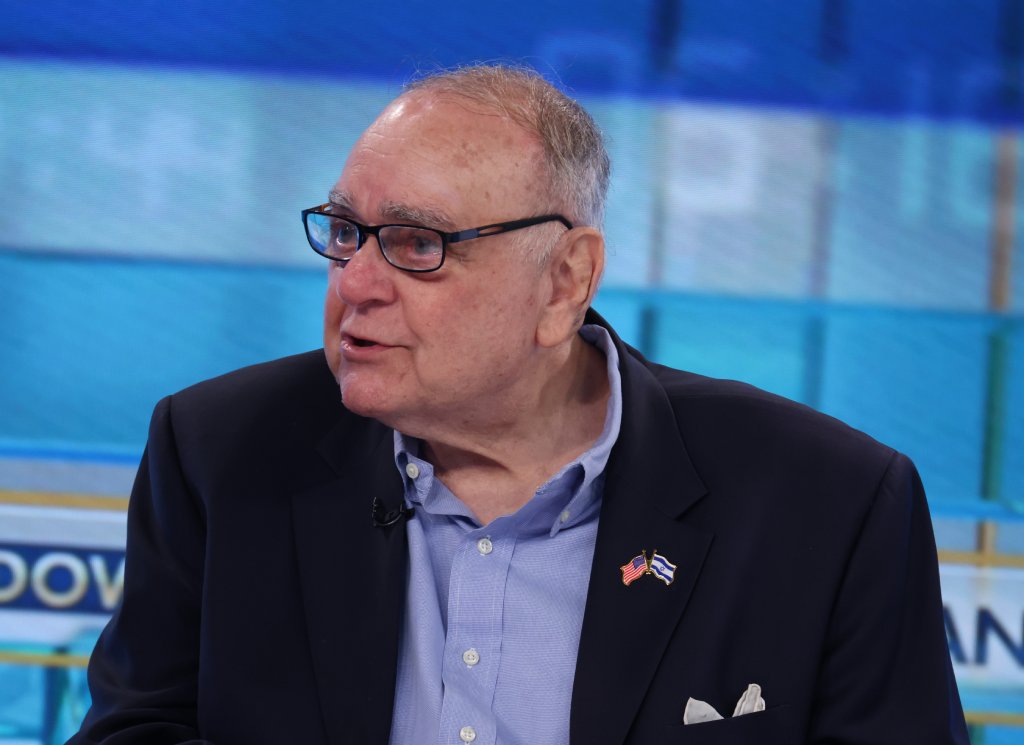 Omega Family Office CEO Leon Cooperman Visits 