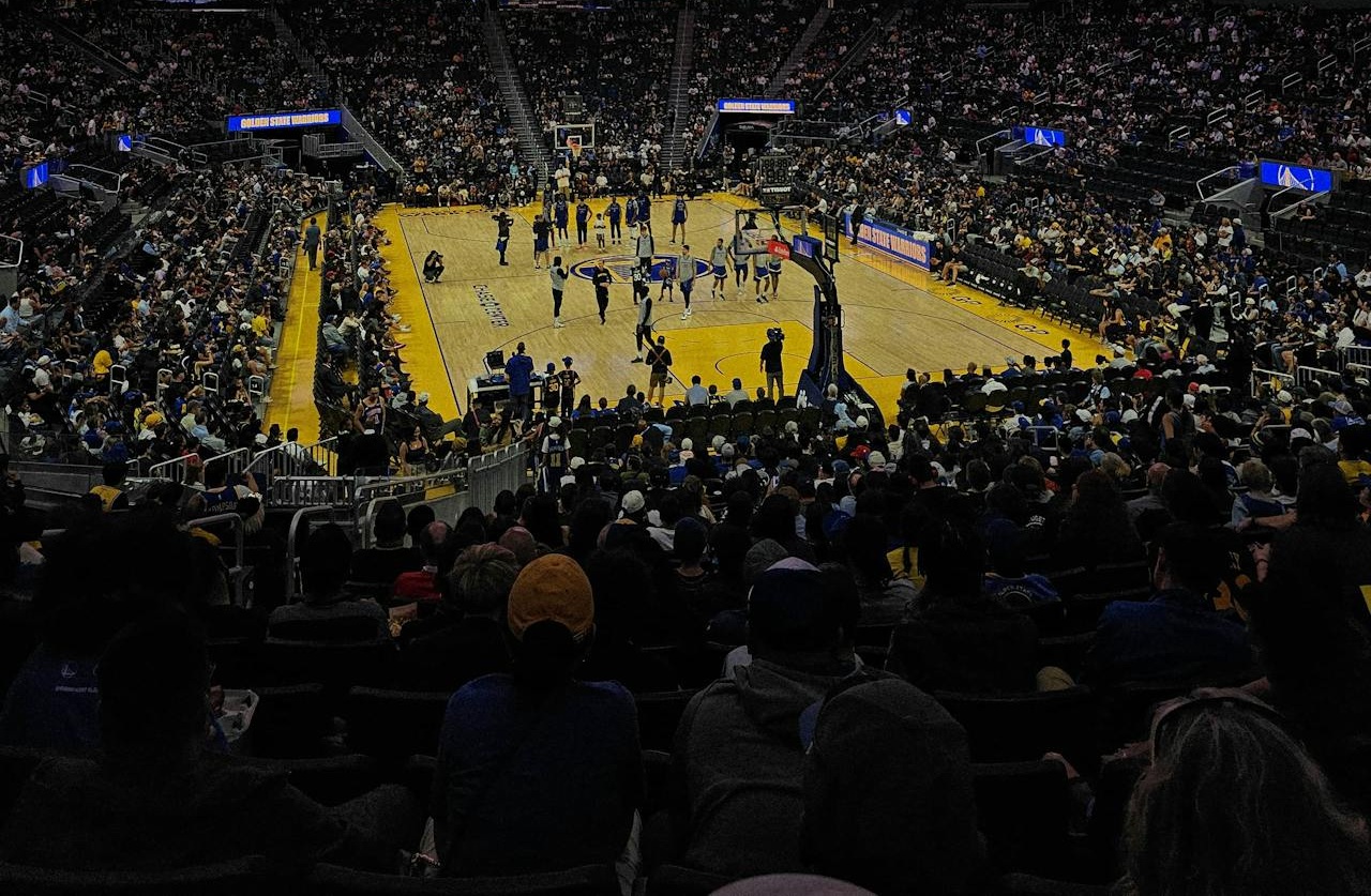 Exciting Basketball Game at San Francisco's Chase Center