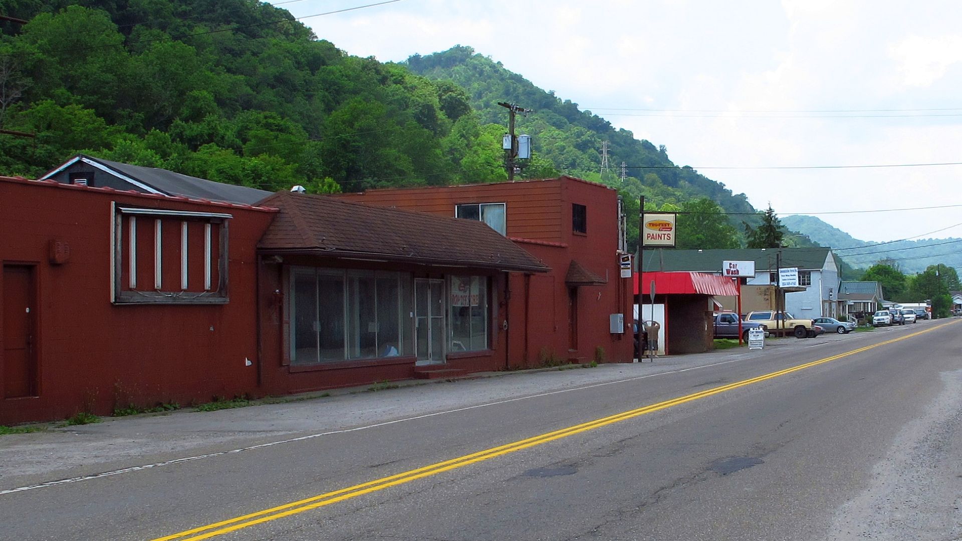 File:Chesapeake, West Virginia.jpg