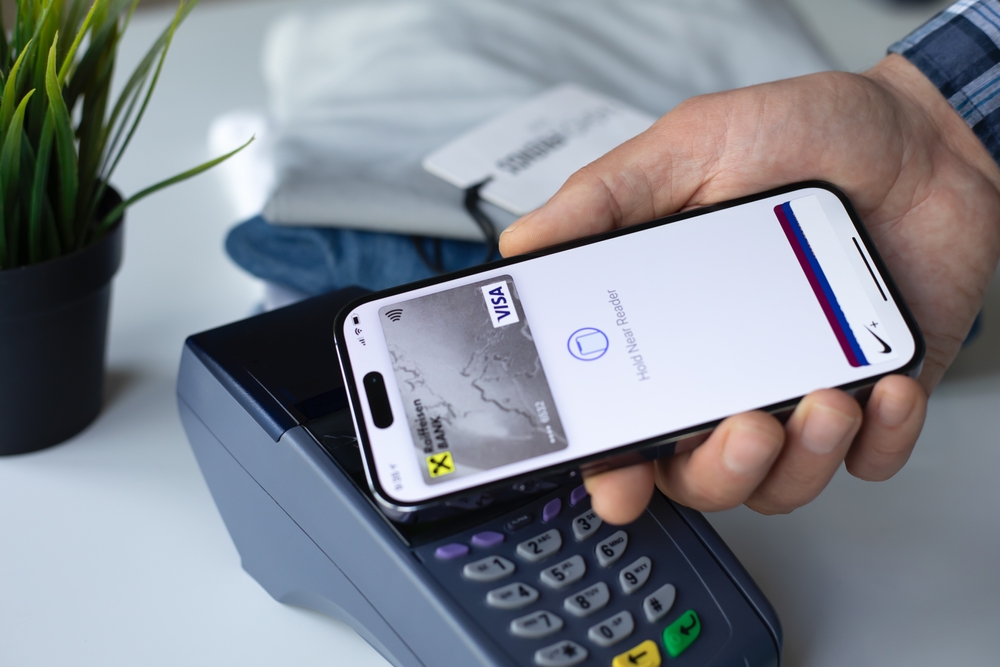 Man hand holding Apple iPhone 15 Pro Max