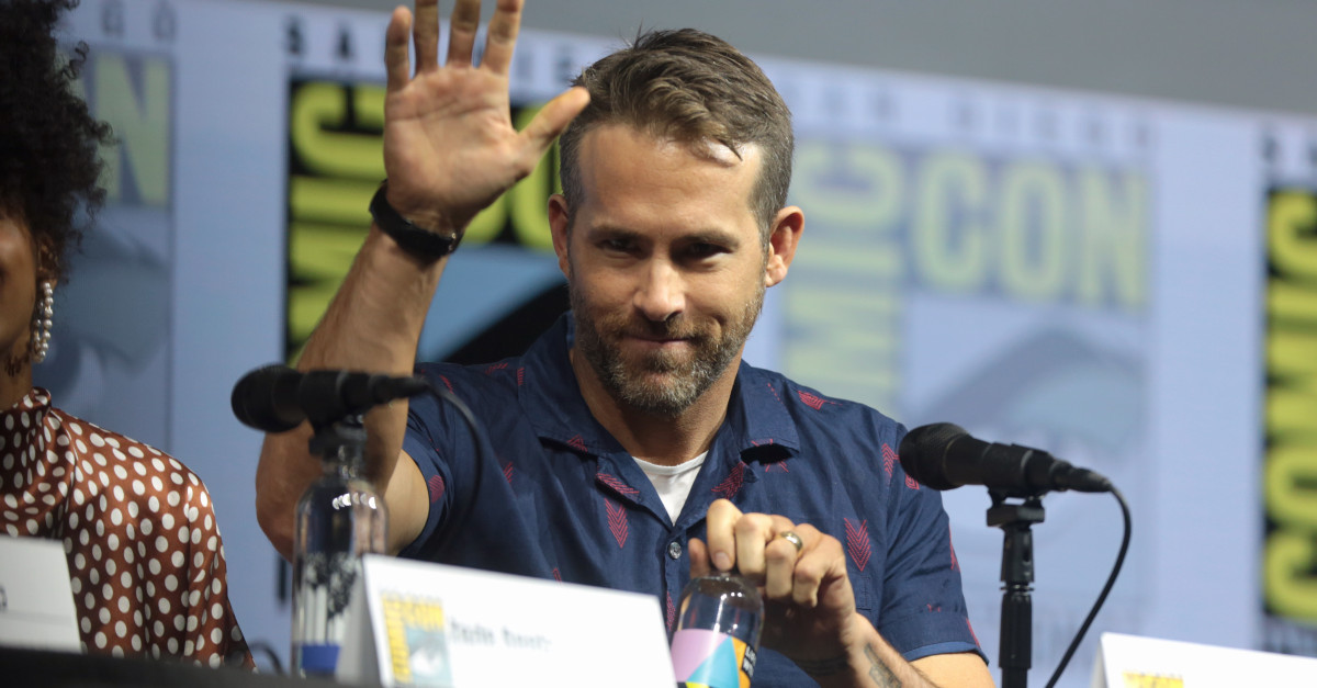 File:Ryan Reynolds (43076225904).jpg