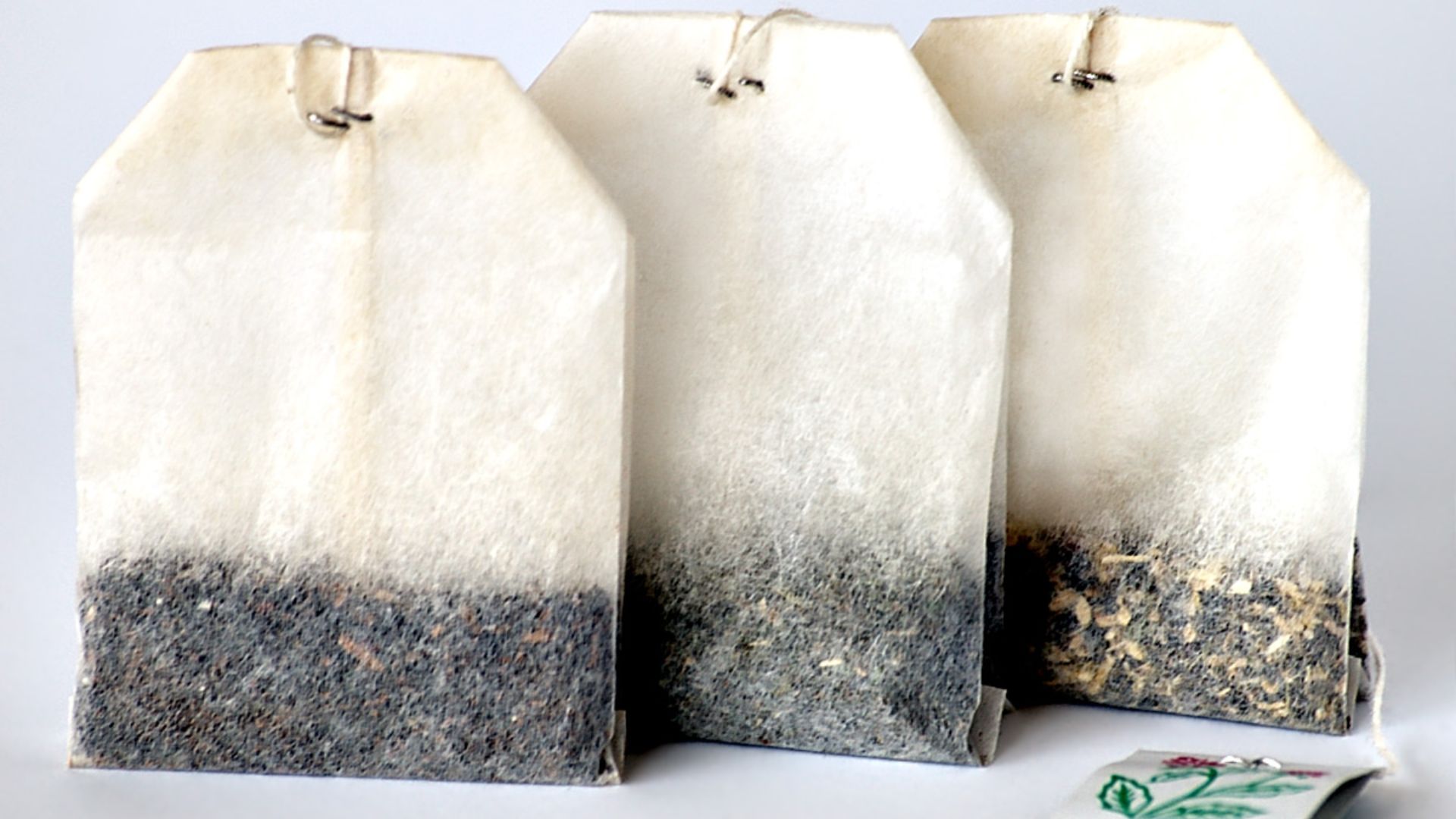 File:Tea bags.jpg