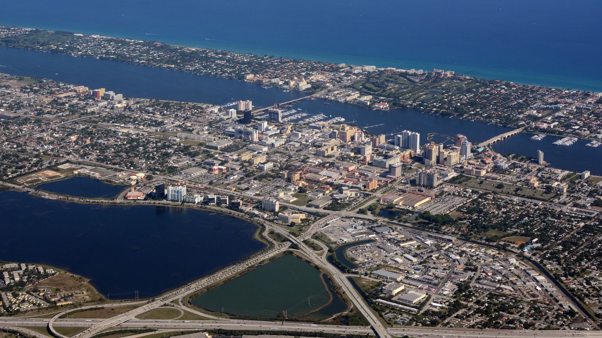 File:Palm Beach Florida photo by D Ramey Logan.jpg