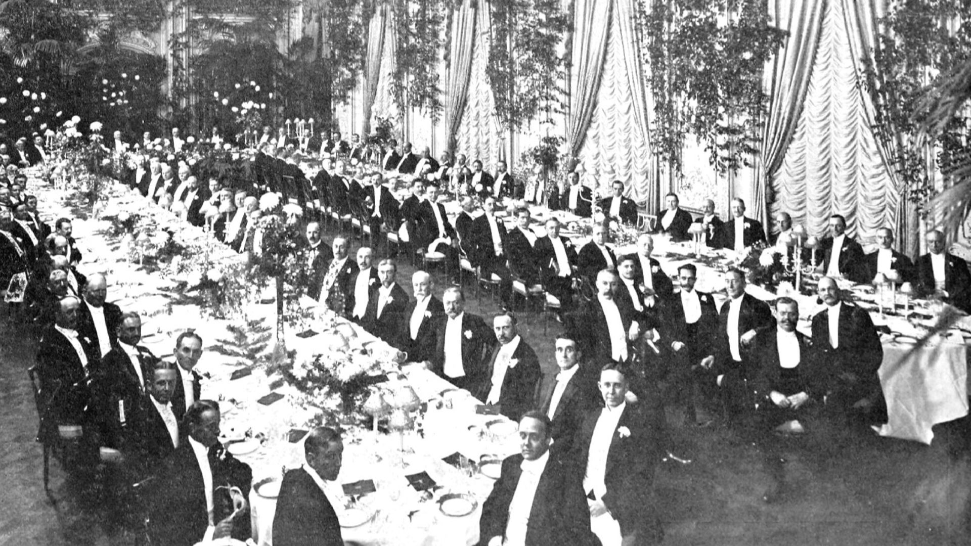 File:Elbert Henry Gary banquet at Waldorf-Astoria 1909.jpg