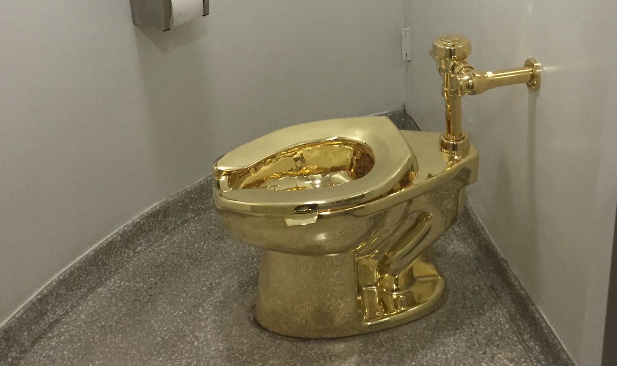 US-ARTS-MUSEUM-GOLD-TOILET