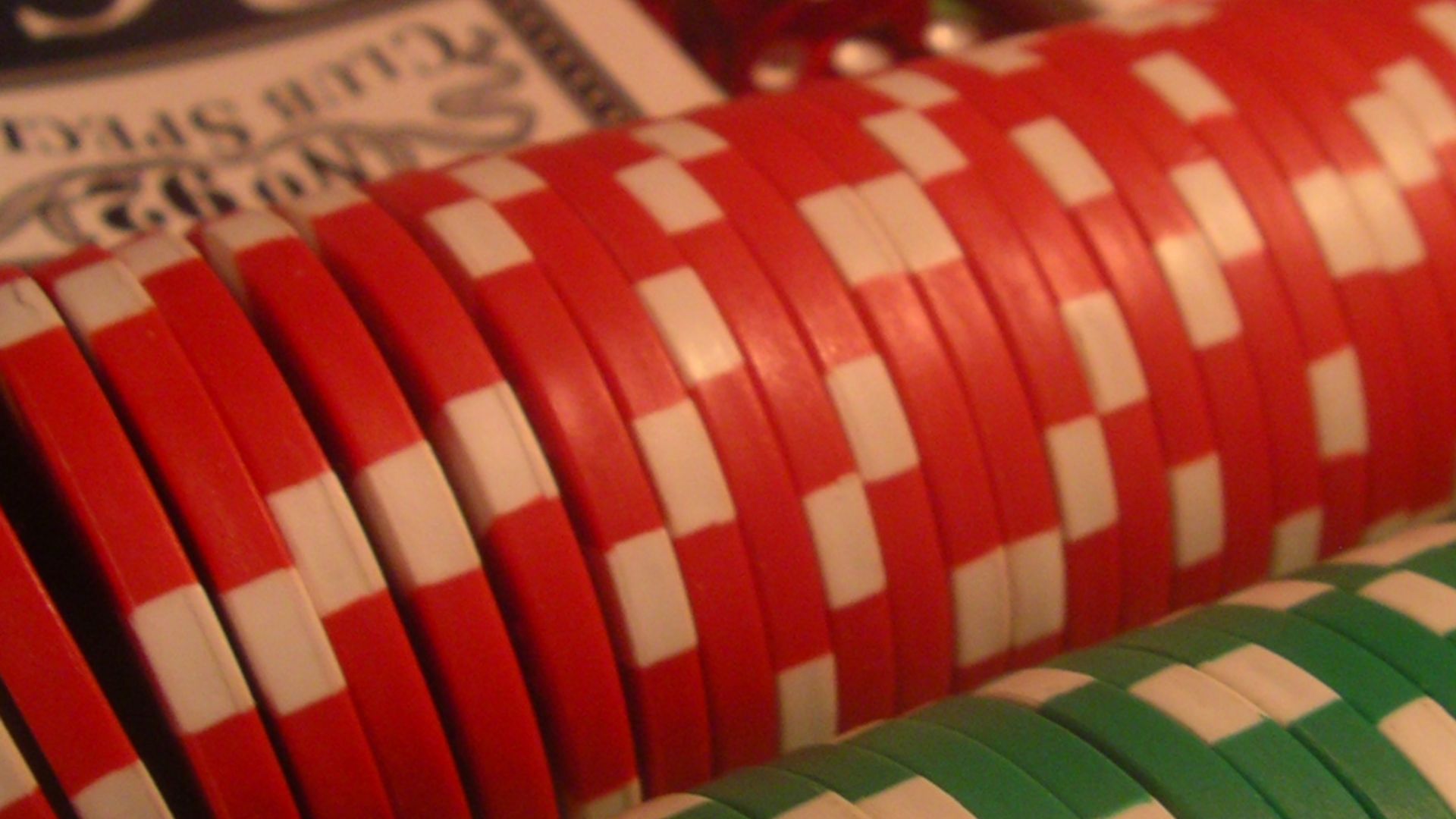 File:Poker set.JPG