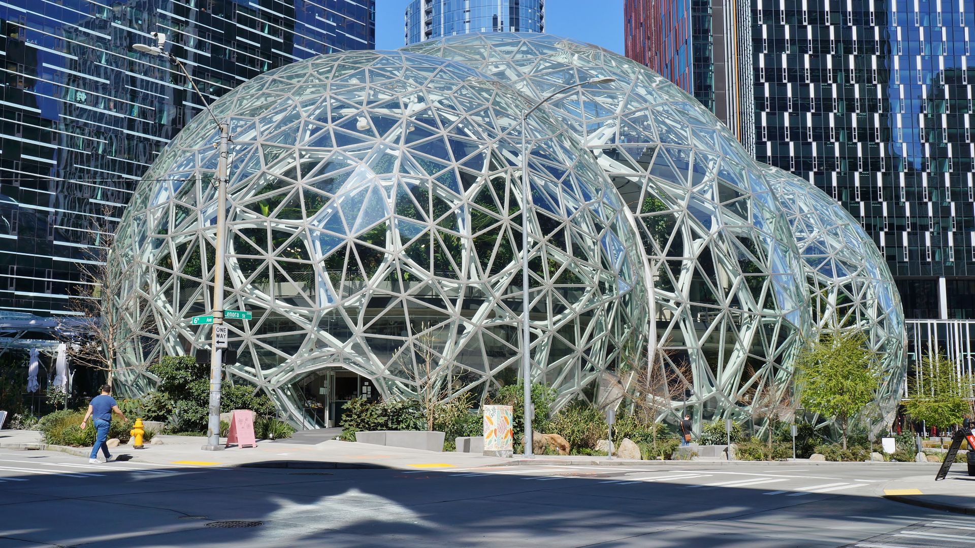 File:Amazon Spheres from 6th Avenue, April 2020.jpg