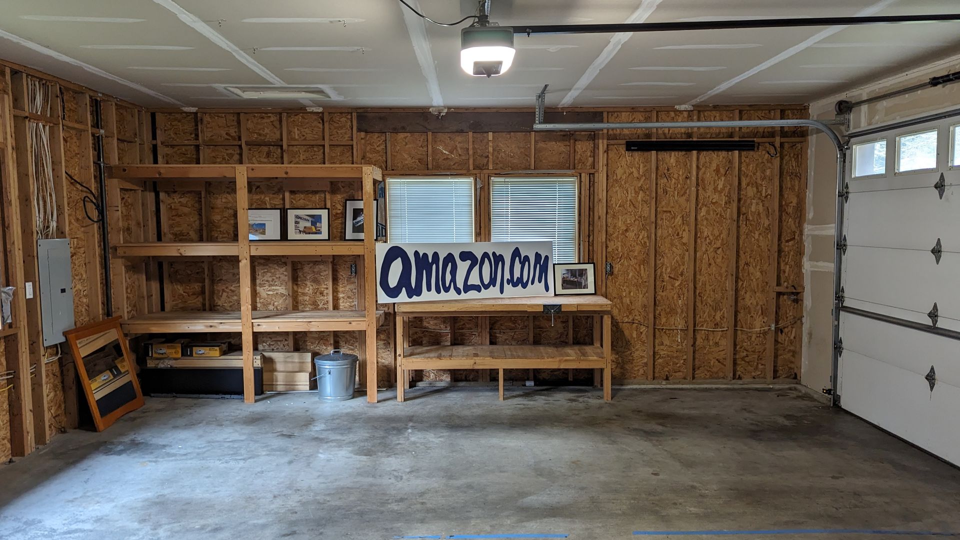 File:Amazon's founding site in Bellevue, Washington - garage.jpg