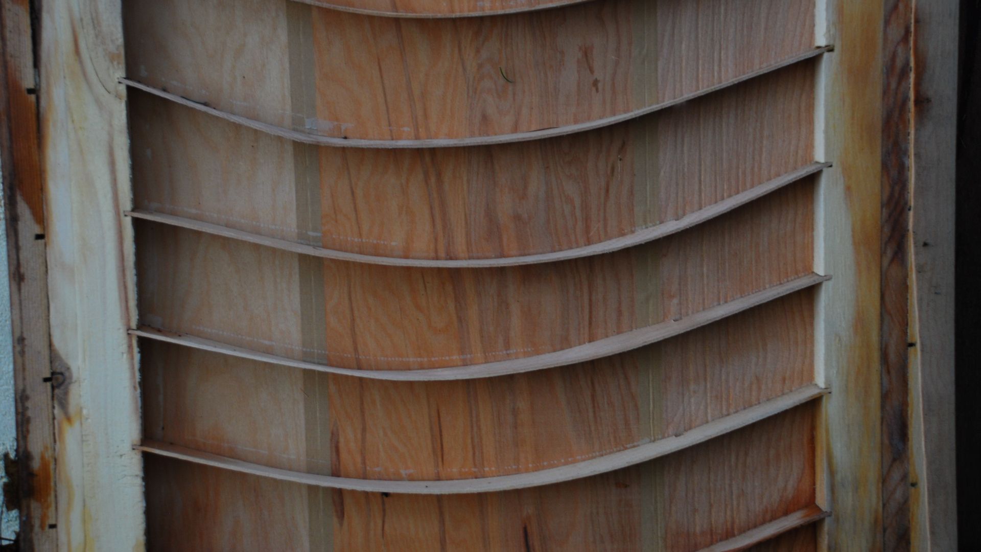 File:Hollow door.jpg