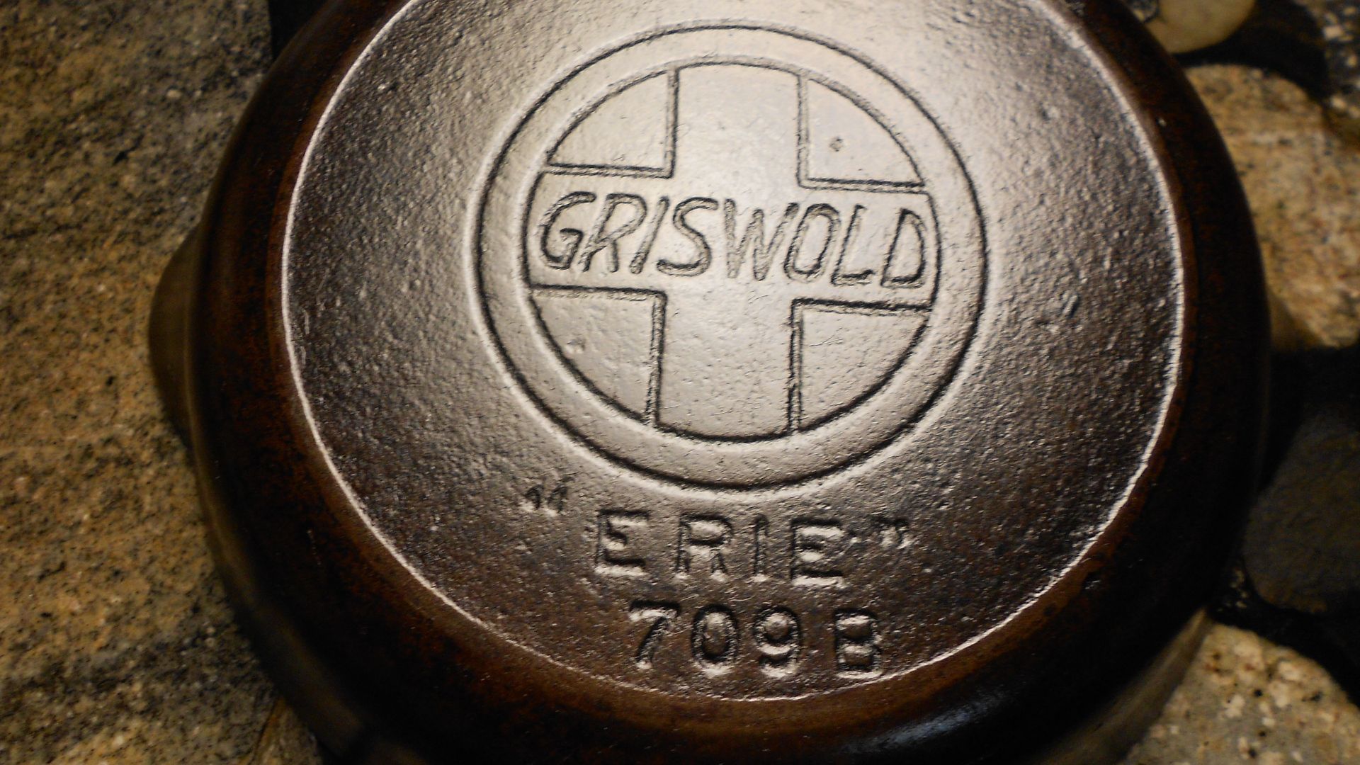 File:Griswold-Slant-Logo.jpg