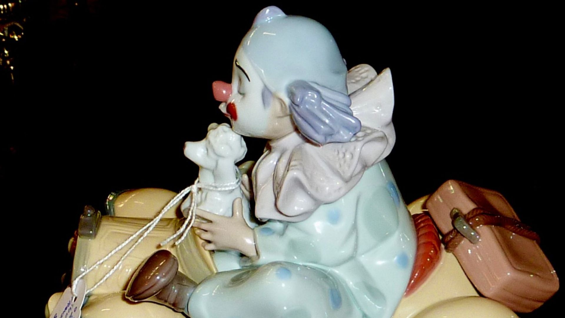 File:Lladro Clown-1.jpg